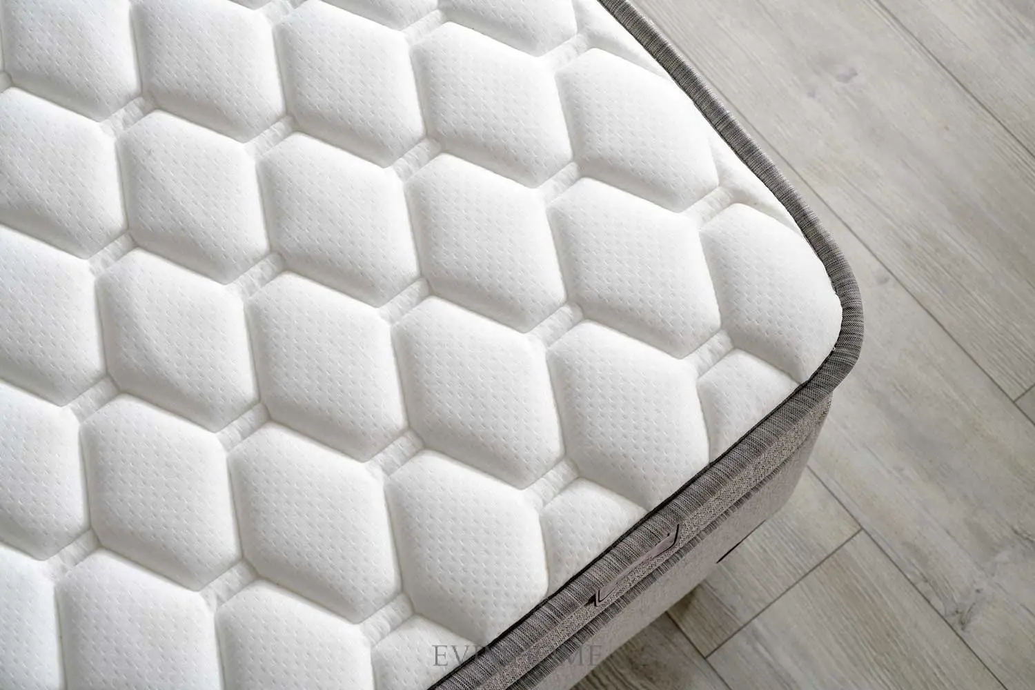 Bambi Pineda Boxspringbett-Set - Image 9