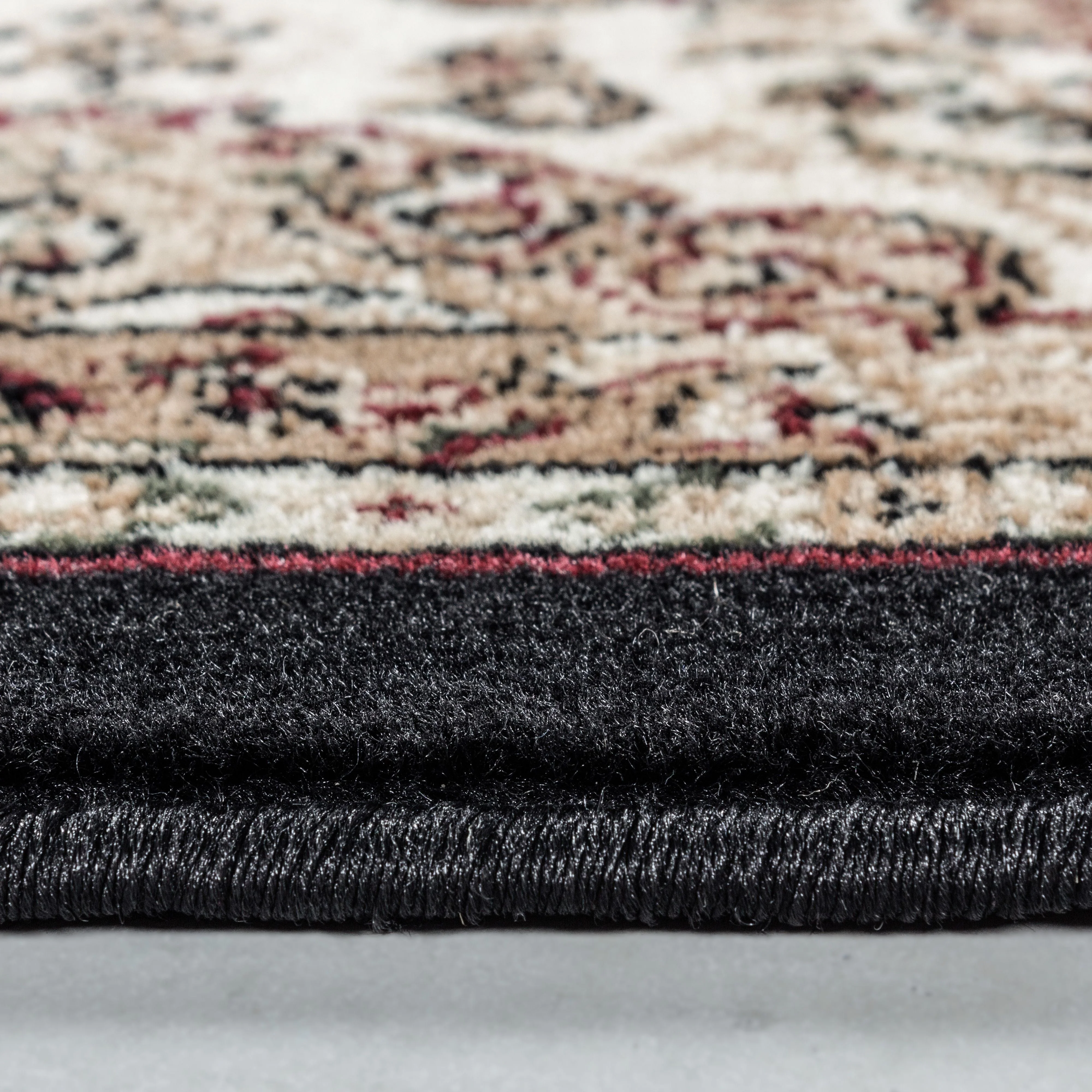 Klassischer Orientteppich in Schwarz: Medaillon Design - Image 4