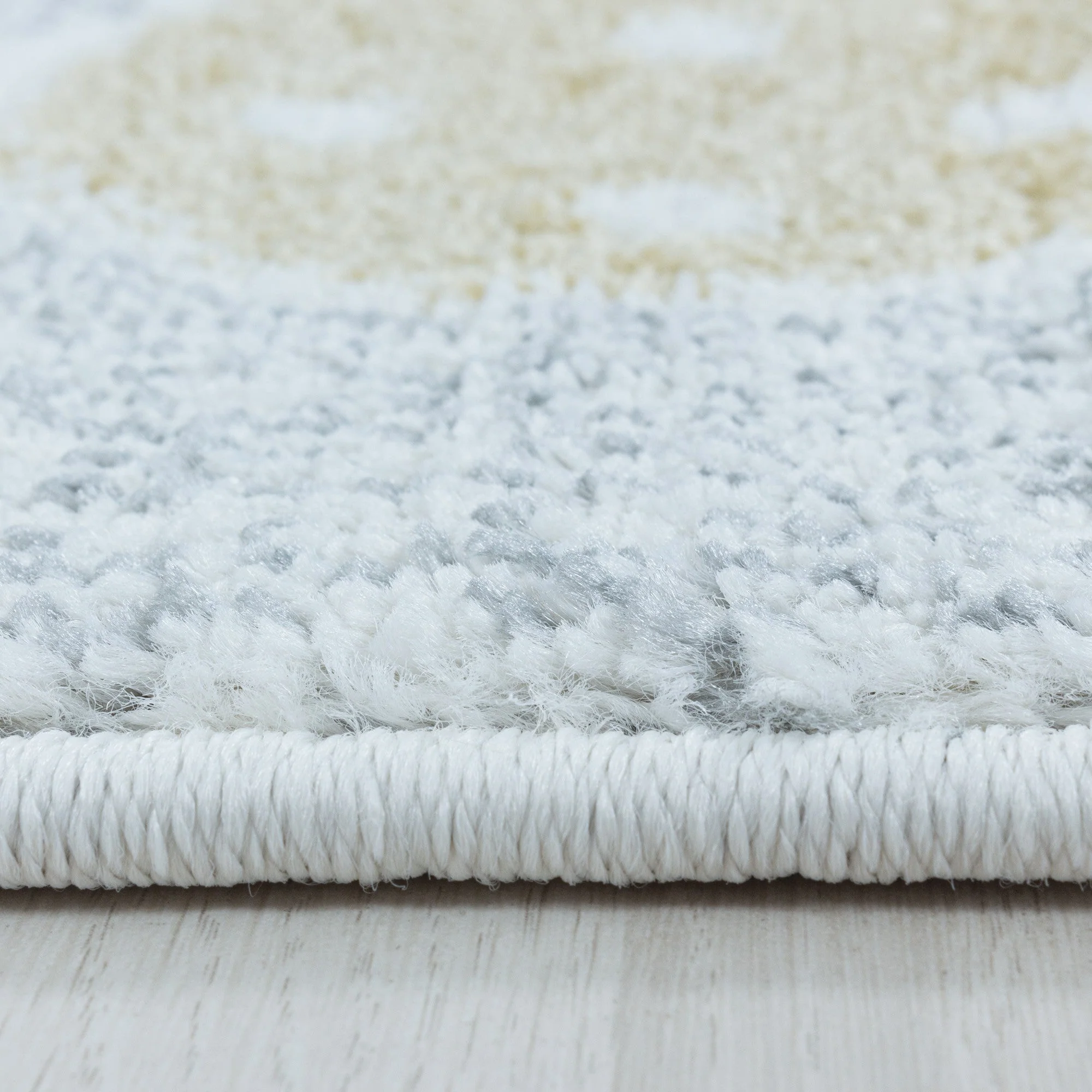 Kurzflor Kinderzimmer Teppich mit bunten Wolken - Image 5