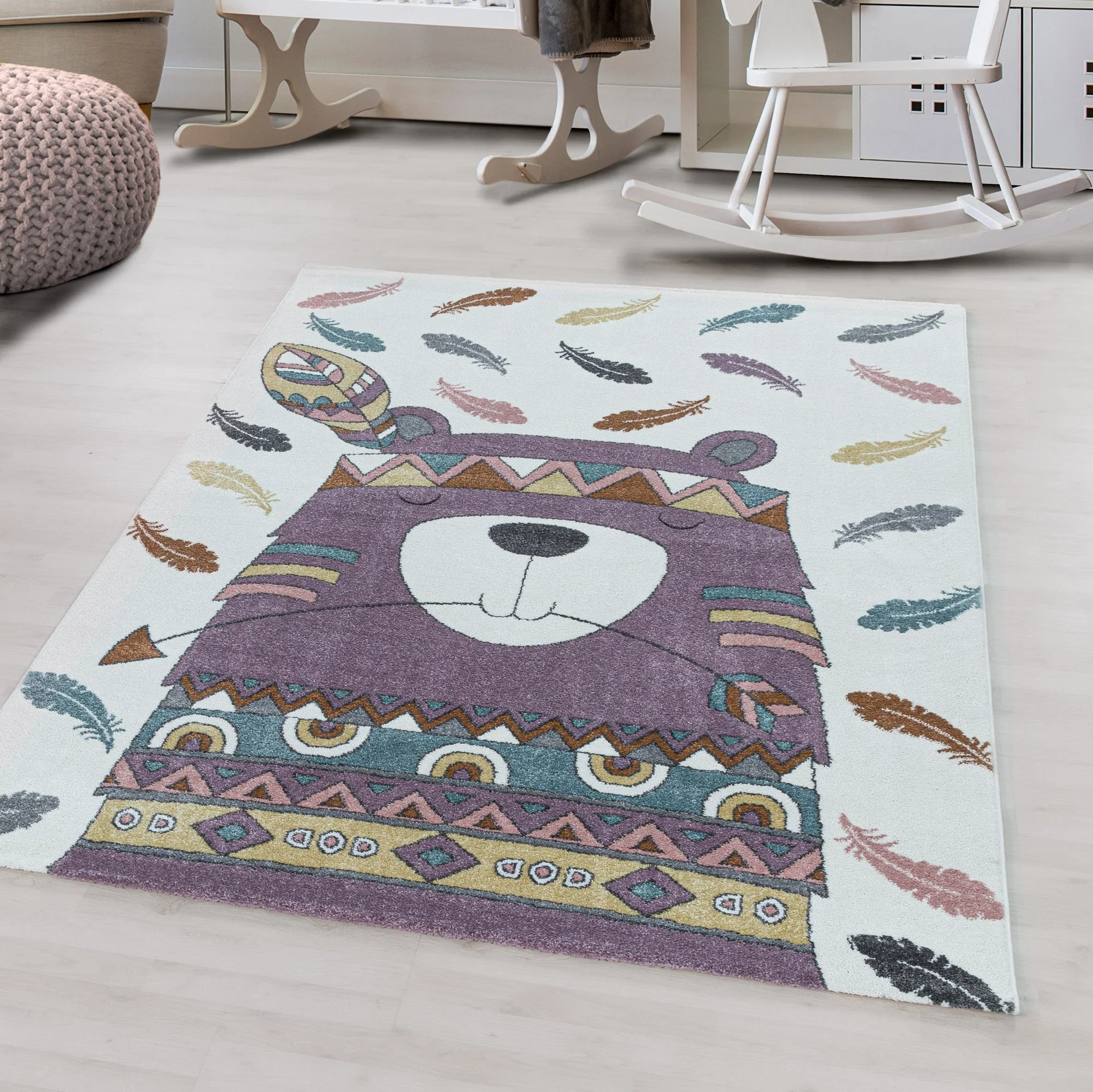 Violetter Kinderzimmer Teppich mit Indianer-Motiv