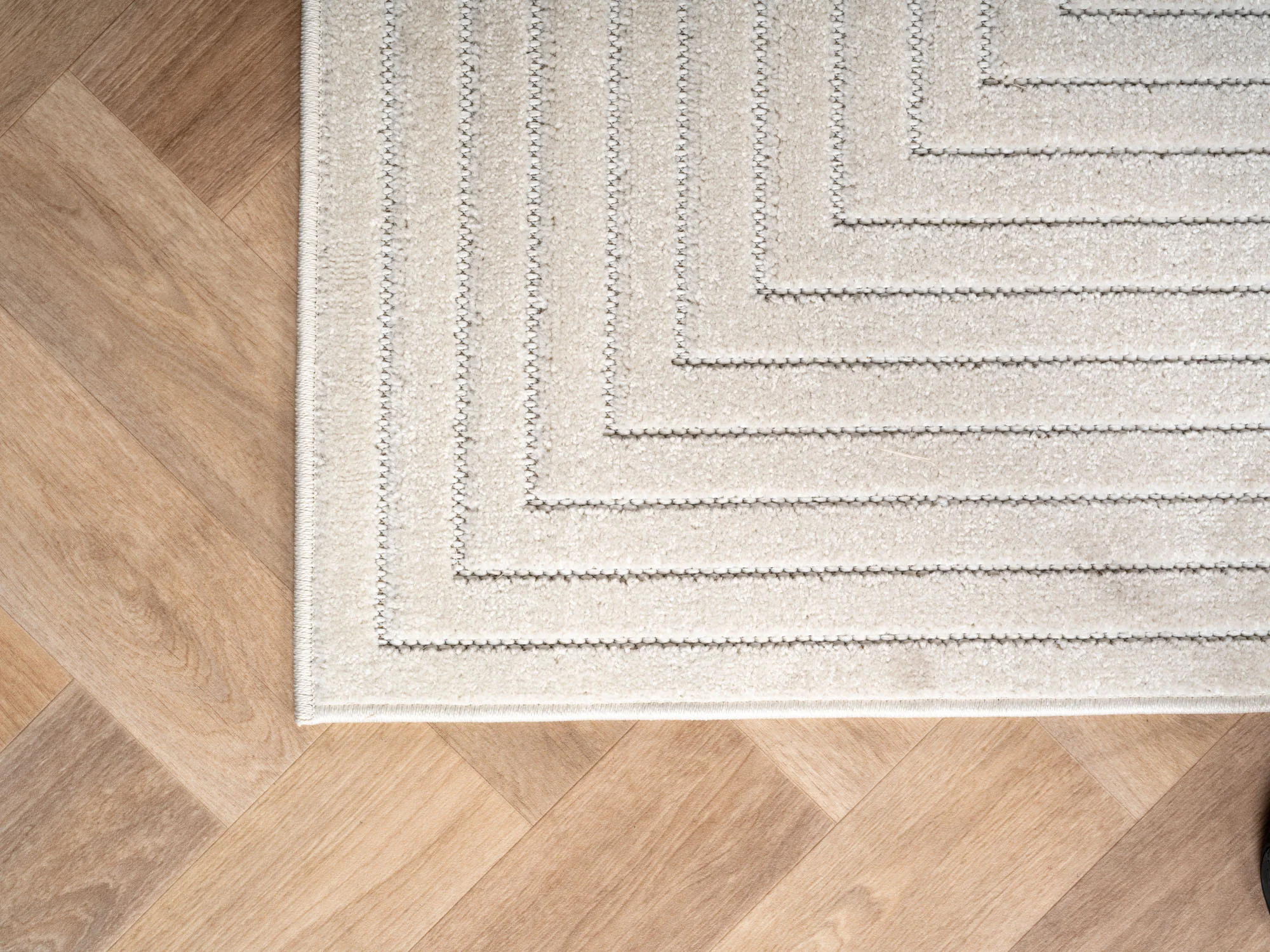 Nova Kurzflor Teppich | Creme asymmetrisch - Image 3