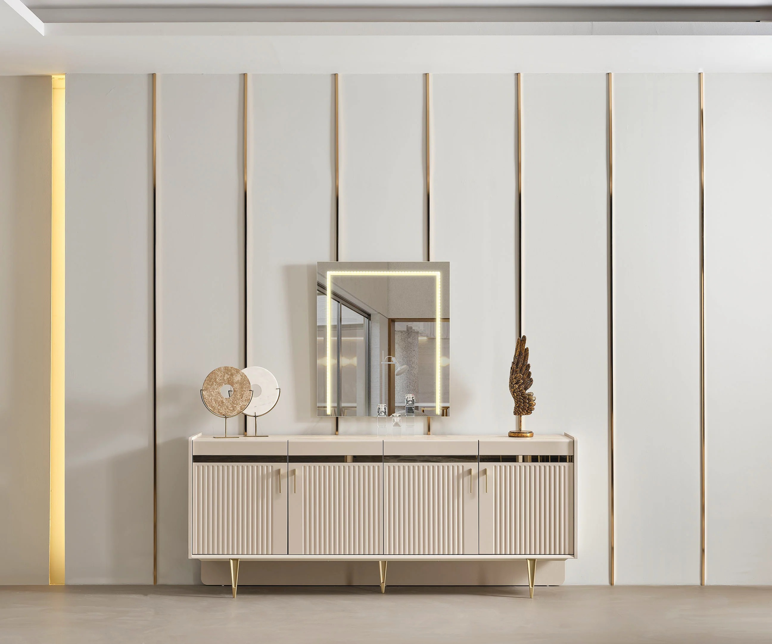 Tesla Sideboard mit Spiegel