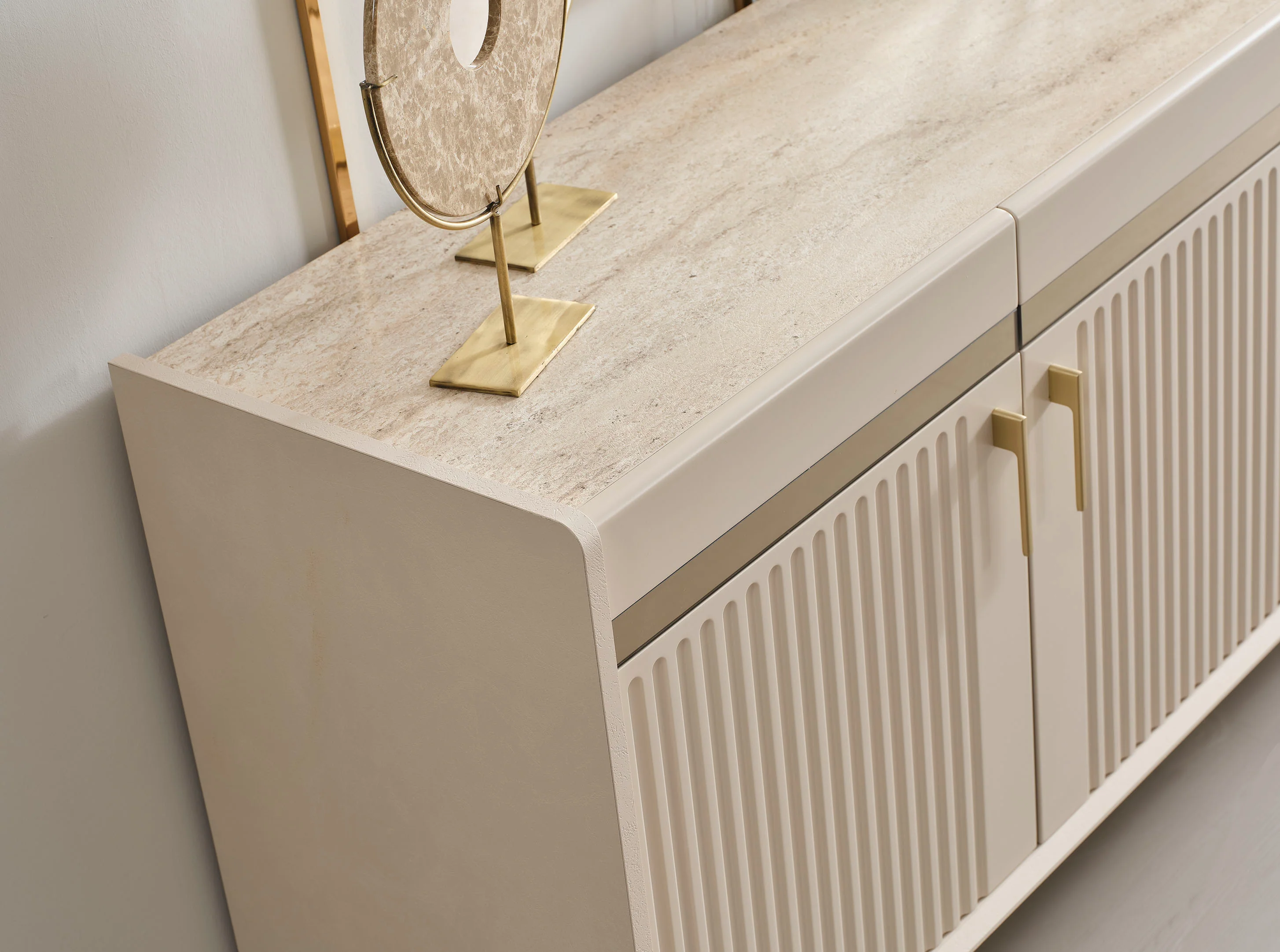Tesla Sideboard mit Spiegel - Image 2