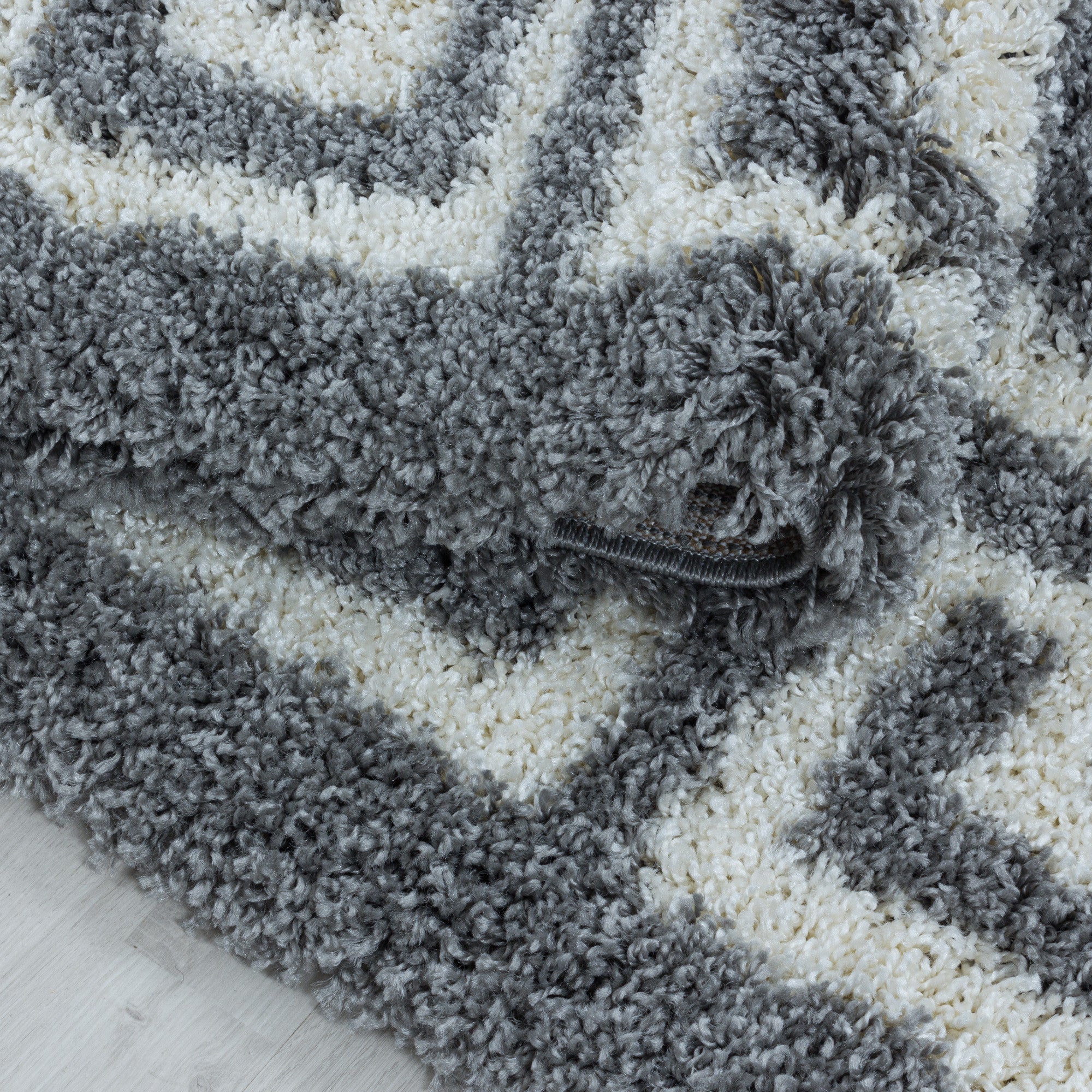 Hochflor Teppich Hellgrau | Weißes Muster - Image 6